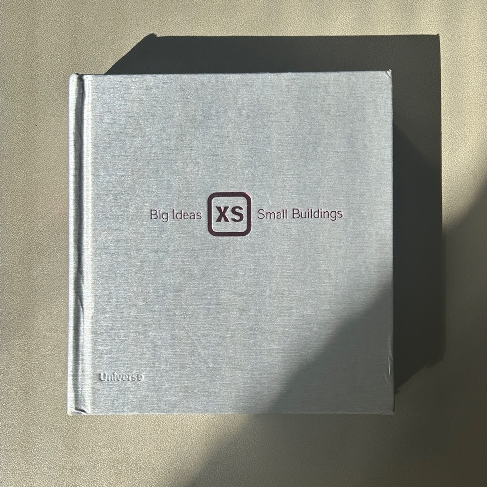Big Ideas XS Small Buildings Book